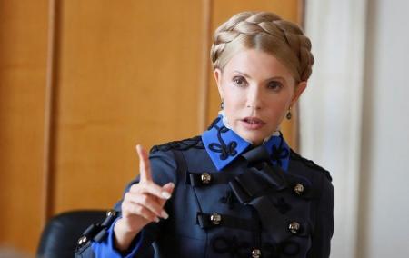 Тимошенко пришла в Раду в синем «генеральском» пиджаке