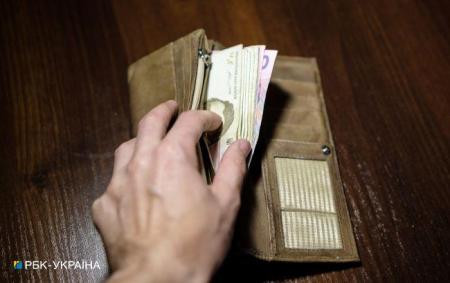 Чи можуть переселенці з Криму отримати виплати: відповідь Мінреінтеграції