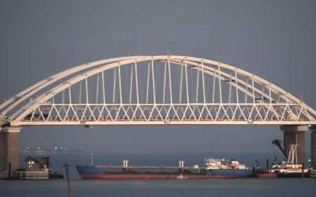 Чому ЗСУ поки не розбиватимуть Кримський міст: пояснення генерала армії