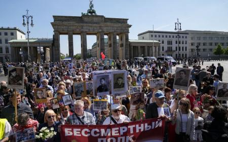 Російські під забороною: у Берліні дозволили українські прапори на 8 та 9 травня
