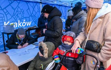 Біженців стало менше. У Польщі назвали точне число українців у країні