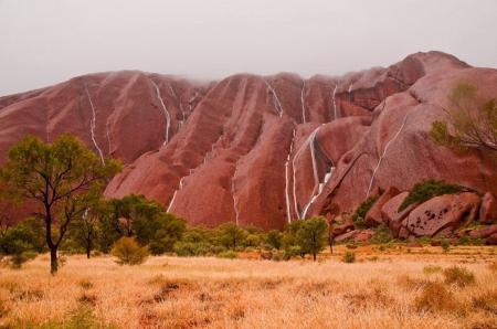 uluru-waterfalls-66