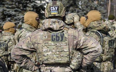 Прикидалися патріотами України: ексрозвідник заявив, що СБУ очолювали 