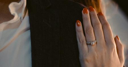 Гороскоп на осінь 2025 року: ці чотири знаки зодіаку можуть чекати на кохання, навіть якщо зараз не в стосунках