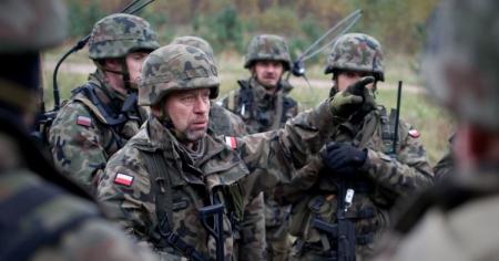 Польща хоче збивати дрони над Україною без дозволу НАТО – деталі