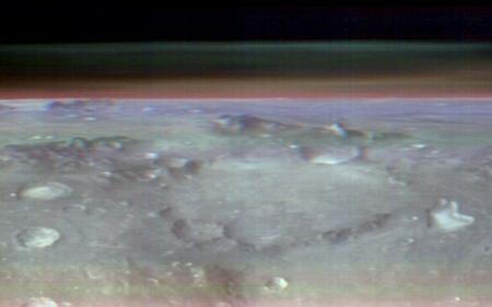 Марс очима астронавтів: апарат NASA вперше зафіксував панорамний краєвид Червоної планети