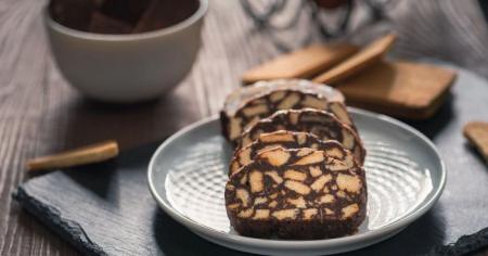 Шоколадний торт із печива: рецепт десерту без випікання