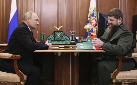 В разі смерті Кадирова на Путіна чекає важка дилема – The Sunday Times