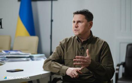 Подоляк про візит Зеленського до США: Україна використовує переговори, а не ультиматуми