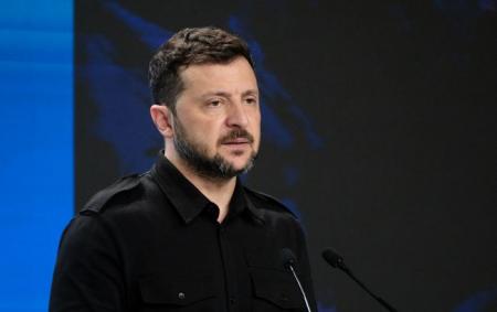 Зеленський: на території України 695 тисяч окупантів, навпроти Харкова і Сум - 52 тисячі