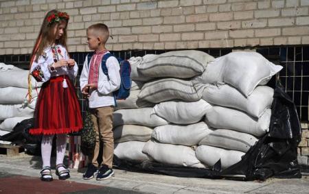 1_veresnya_2023_diti_shkola_lviv_gettyimages_1637374033_a97a017634bf21929e4e040b7d1986d4_650x410_15.05.25