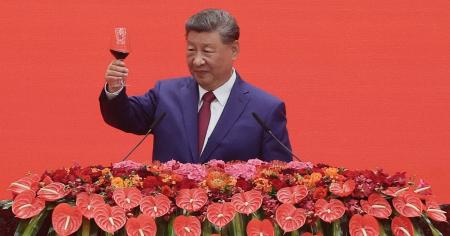 На параді з Путіним і Кімом Сі Цзіньпін зробив гучну заяву