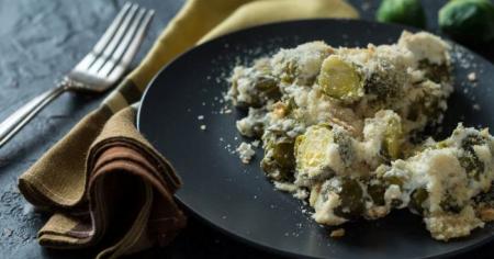 Брюссельська капуста у вершковому соусі: простий рецепт смачної страви