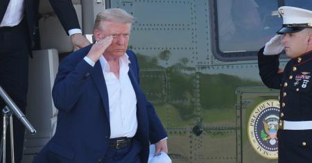 Чому Трамп змінює підхід до війни в України — пояснення експомічниці президента США