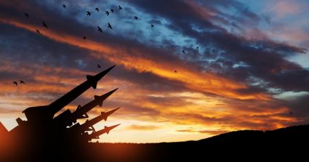 США вперше за 17 років повернули ядерну зброю до Великої Британії — навіщо саме зараз