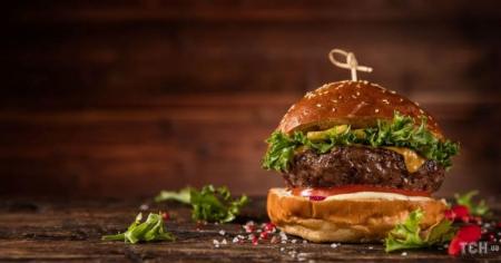 Найсоковитіший гамбургер з ягняти: рецепт поживної страви