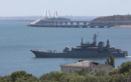 Чи знищать Кримський міст до середини липня: реакція ВМС на статтю The Sun