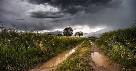 Україну накриє негода: в яких регіонах будуть сильні грози