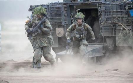 Миротворці в Україні: які країни готові відправити війська та за яких умов