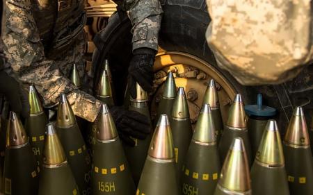 Франція вдесятеро збільшує виробництво снарядів: скільки продукції призначено для України