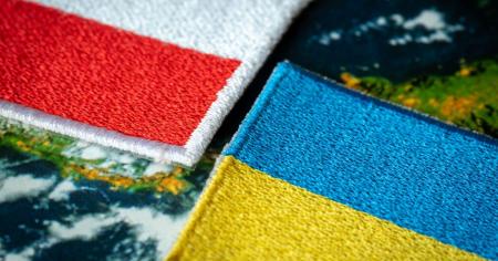 Скільки українців за останні 10 років отримали громадянство Польщі: цифра вражає