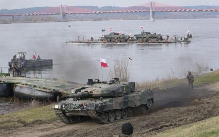 Розгортання військ НАТО в Україні: хто зробить перший крок — США чи Євросоюз