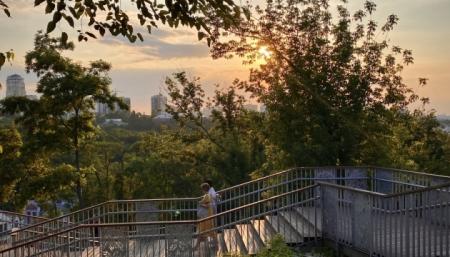 Опади 25 червня ймовірні лише на Лівобережжі, вдень до 27°