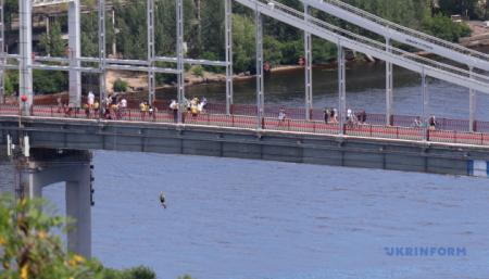 В останні дні літа в Україні прогнозують суху, сонячну і спекотну погоду