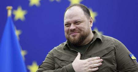 Виїзд за кордон чоловіків віком до 22 років і тюрма за незаконний перетин кордону: Стефанчук про те, чи ухвалять закони