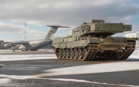Жданов оцінив, чи вистачить Україні танків для контрнаступу