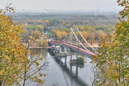 Всього +3 градуси. Синоптики попередили, яка погода в Україні буде в перший день жовтня