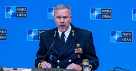 НАТО не гарантує негайну відповідь на можливий напад Росії — експосадовець Альянсу