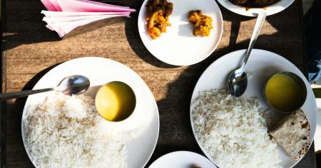 Ідеально розсипчастий рис за хвилини: східна хитрість, що змінить вашу кухню