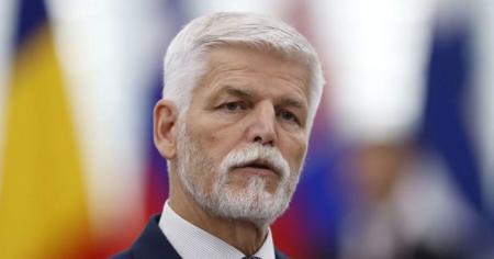 Президент Чехії розкритикував нерішучість Заходу та закликав до дій на підтримку України