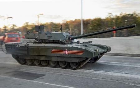 В ГУР розповіли, скільки Росія має танків 