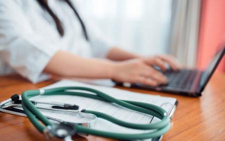 _likar_stetoskop_pon__org__ua_575d14fbc1a220e5bf013f15f93905d5_650x410_18.08.25