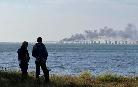 Керченський міст все ще ціль ЗСУ: у ВМС пояснили, що допоможе зруйнувати переправу