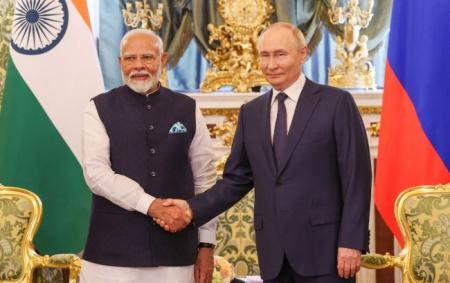 _modi__putin_gettyimages_2160695117_4e5096aad53dd0acc06aeaf26b43a937_650x410_27.08.25