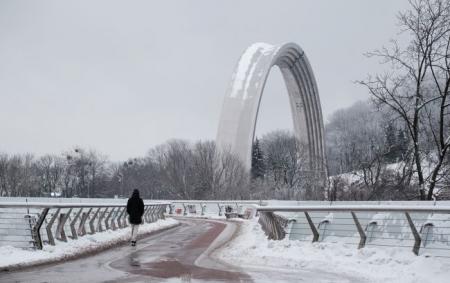 Опади та прояснення: якої погоди слід очікувати в Україні 24 січня