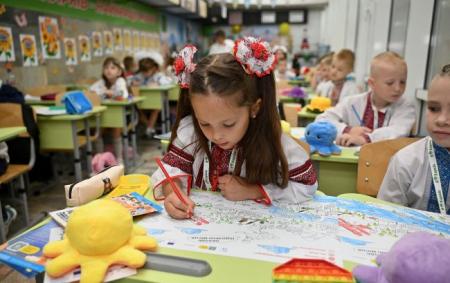 _shkola_pershiy_klas___perehid_stantsiya_metro__harkiv_veresen_2024_r_gettyimages_2169317337_9a584439049f61415ff2b3a710fb08fb_650x410_21.08.25