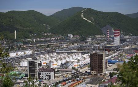 _tuapsinskiy_neftepererabatyvayushchiy_zavod_gettyimages_528134418_69911f4d9857efb7e2033dc40ae9341d_650x410_28.08.25