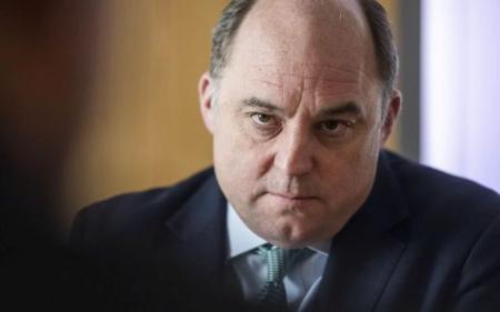 Готуймося до найгіршого: ексміністр оборони Британії попередив про наслідки політики Трампа