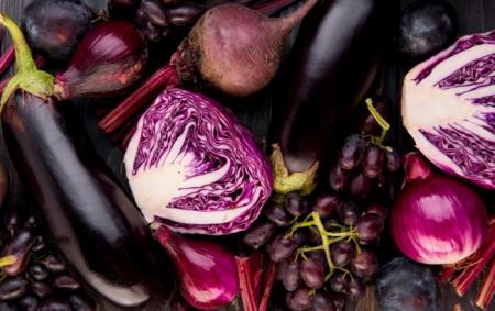 Дієтолог пояснив, чому фіолетові овочі і фрукти обов'язково мають бути у вашому раціоні