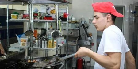 Можливо, вам не доплачують. Оприлюднено рівень середніх зарплат у Києві — програміст отримує вчетверо більше будівельника