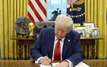 Трамп зупинив дію закону, який забороняє американцям давати хабарі іноземним посадовцям