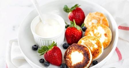 Чим замінити борошно в сирниках: секрети професійних кухарів