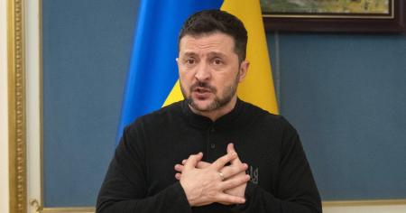 Навіщо Путін запропонував перемовини і сам їх ігнорує: Зеленський пояснив