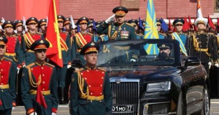 Politico: Київ закликав європейських лідерів приїхати 9 травня, щоб протиставити візит параду Путіна