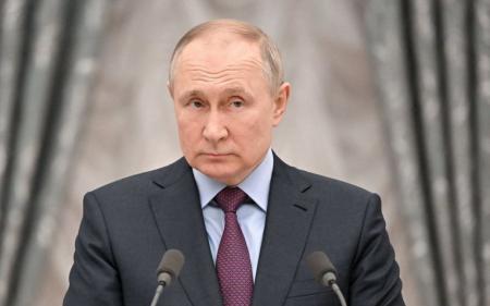 Президент Чехії висміяв Путіна за війну в Україні і зізнався, що недооцінював божевілля росіян