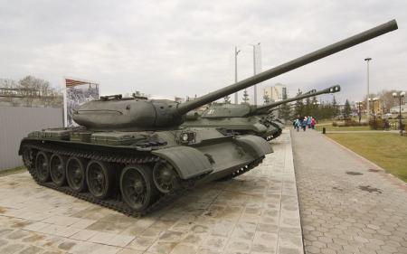 Навіщо Росія знімає зі зберігання радянські танки Т-54 і Т-55: думка експерта